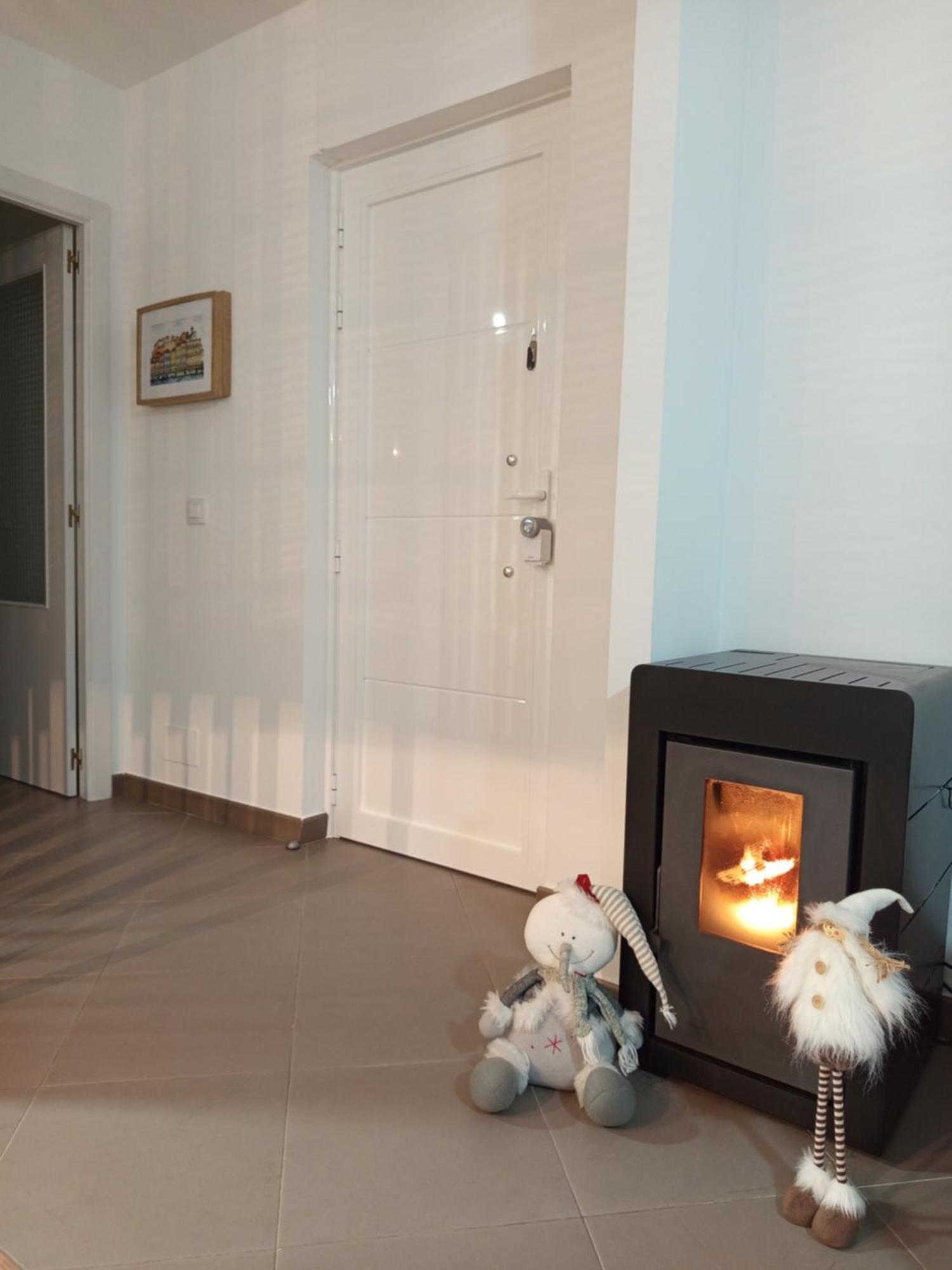 Apartamento O Lago Valdoviño エクステリア 写真